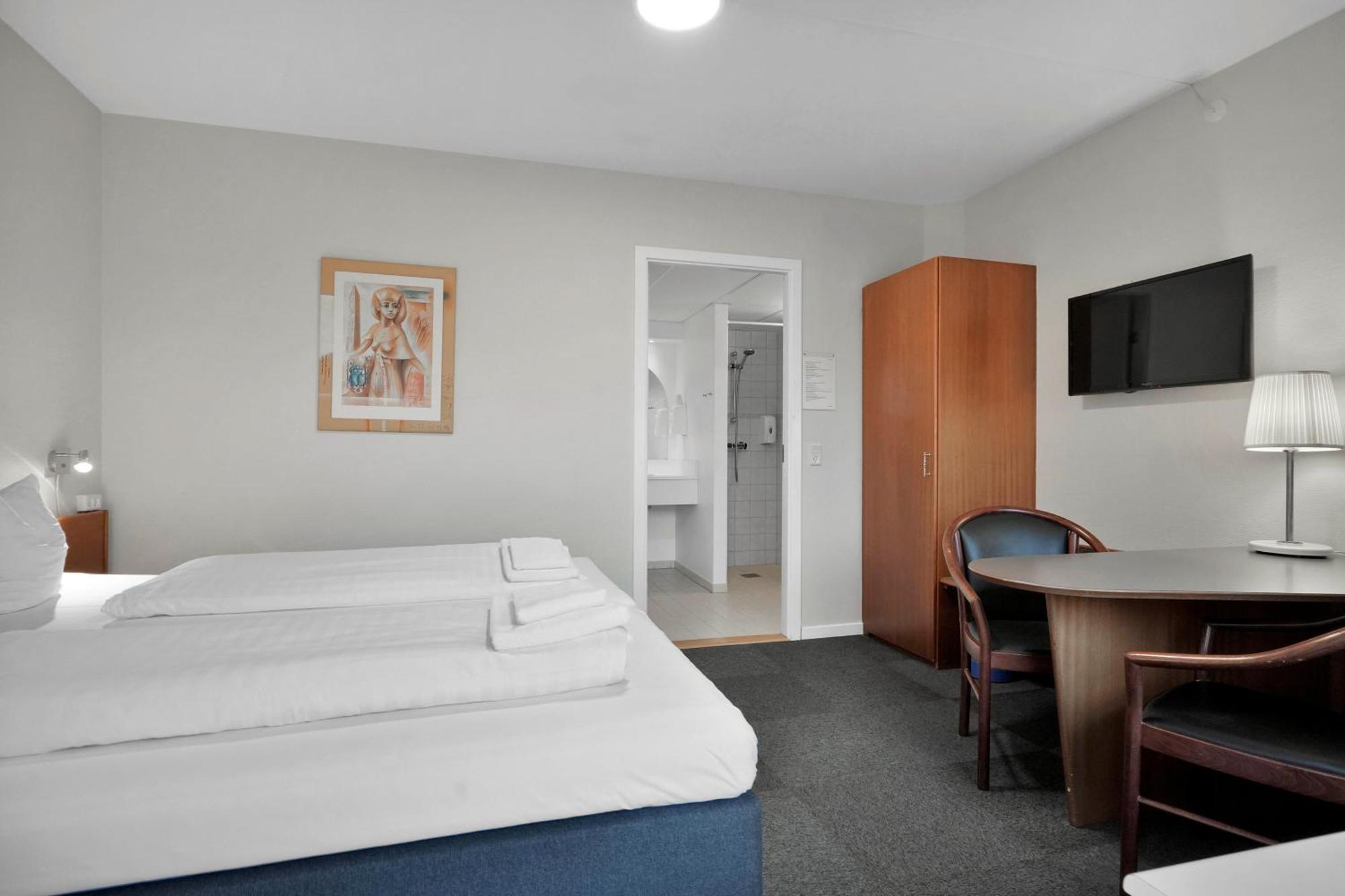 Hotel Варде Экстерьер фото